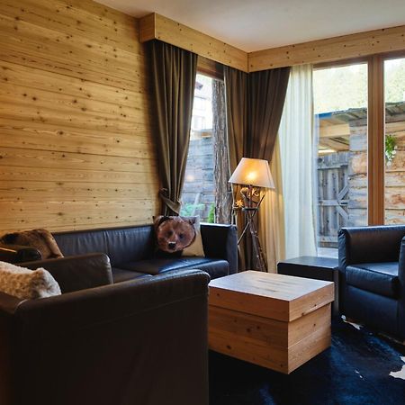 Maribel Hotel 마돈나 디 캄필리오 외부 사진