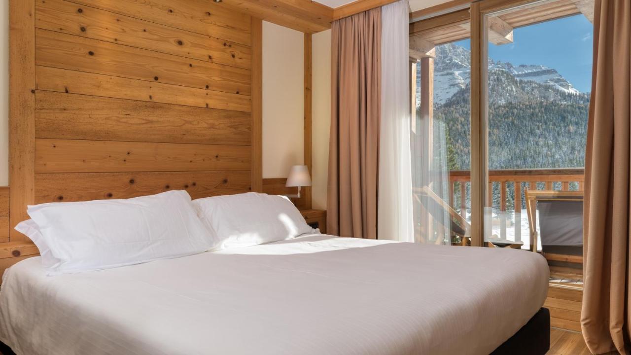 Maribel Hotel 마돈나 디 캄필리오 외부 사진