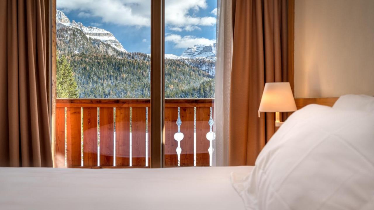 Maribel Hotel 마돈나 디 캄필리오 외부 사진