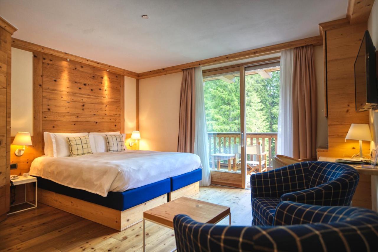 Maribel Hotel 마돈나 디 캄필리오 외부 사진