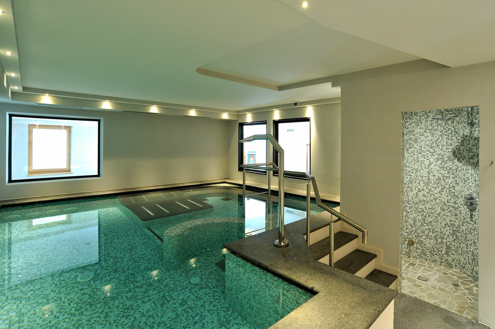 Maribel Hotel 마돈나 디 캄필리오 외부 사진